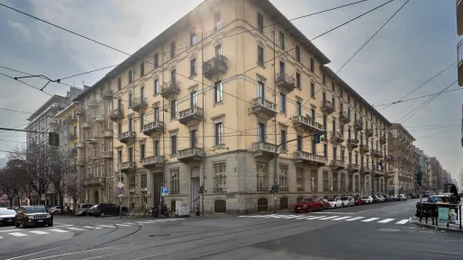 Esterno sede EDISU di Via Madama Cristina