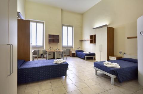 Cavour stanza tripla
